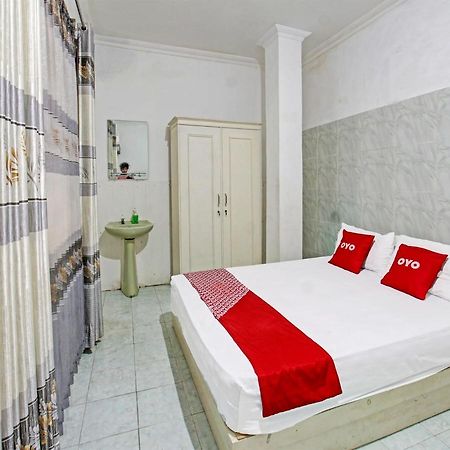 Oyo 3741 Mutiara Syariah 1 Hotell Mataram Exteriör bild