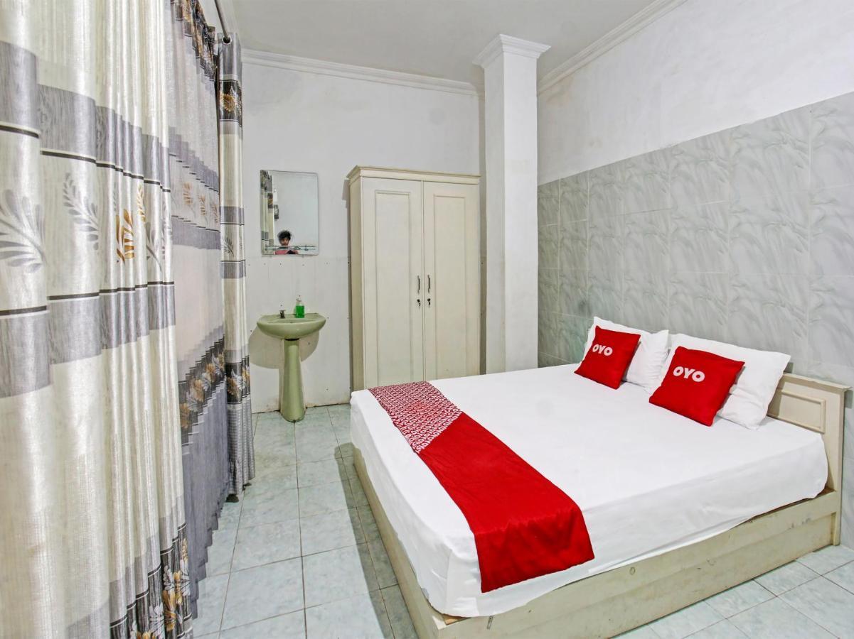 Oyo 3741 Mutiara Syariah 1 Hotell Mataram Exteriör bild