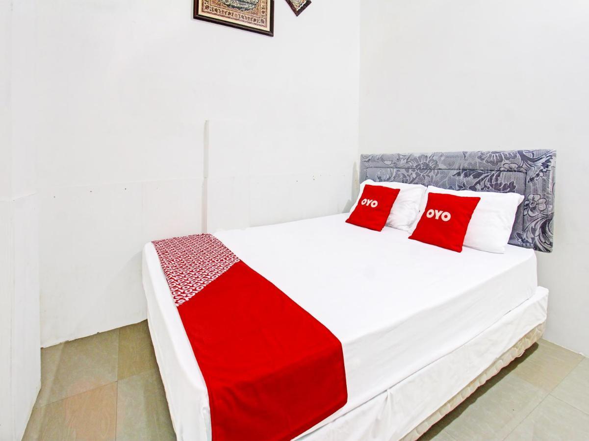 Oyo 3741 Mutiara Syariah 1 Hotell Mataram Exteriör bild